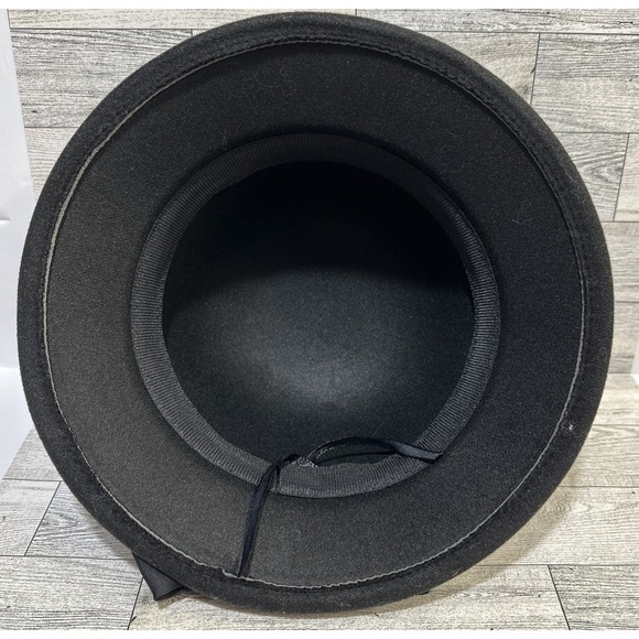 Women Wide Brim Cloche Hat Autumn Winter Cap Stylish & Functional Accessory - Picture 4 of 4